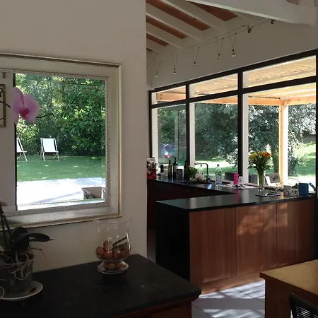 Sur La Pointe De Suzac Et Ses Criques 4* :Location A La Semaine Villa